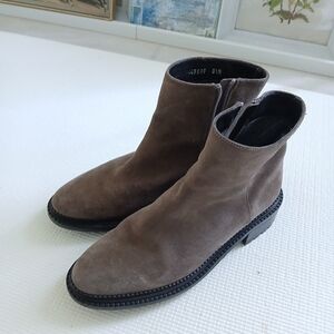 Aquaitalia Suede Brown Boots, 8.5, Mint, High End